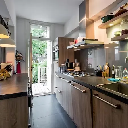 Trendy District Patio Retreat * Amsterdam